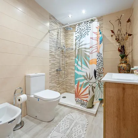 Holiday home Hauzify I Magali Les Tres Cales